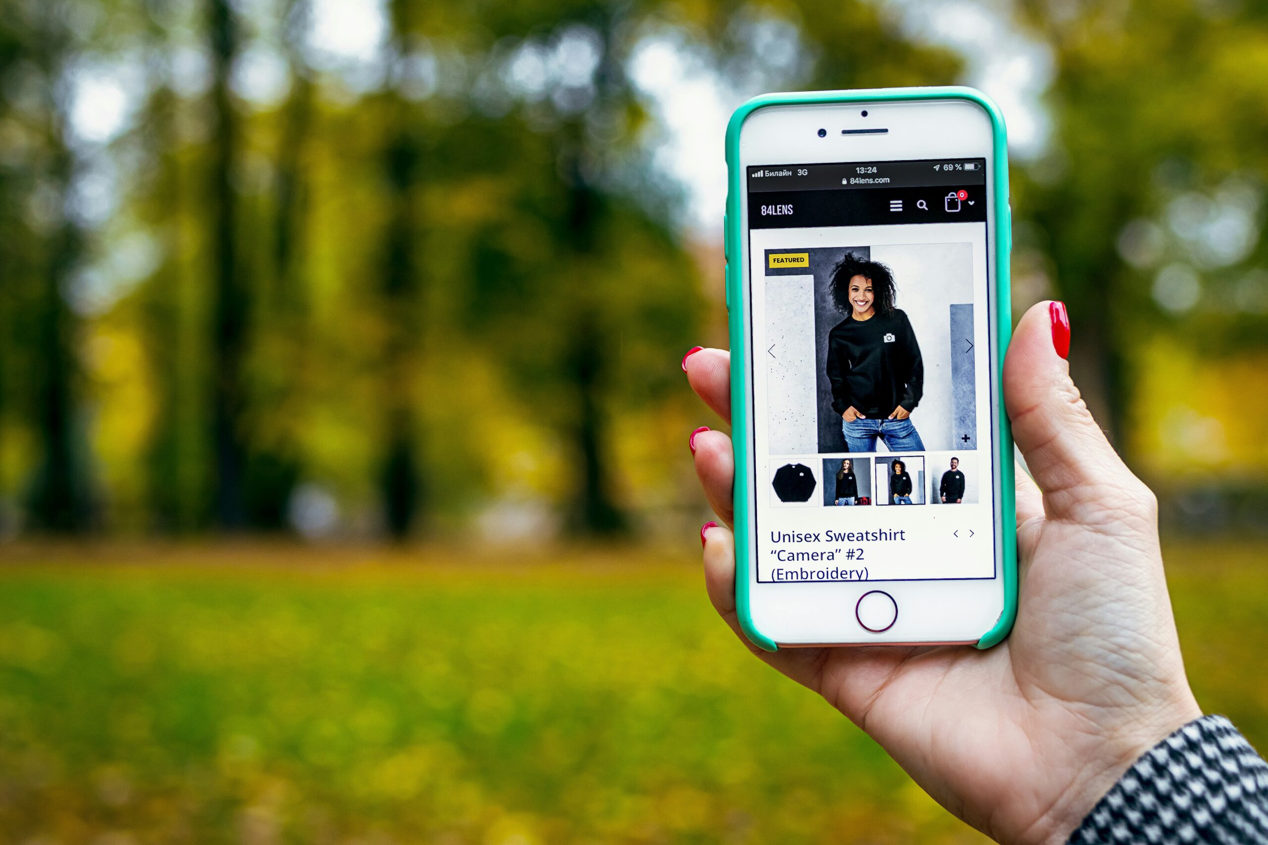 Navigating the Latest Business Trends in E-Commerce