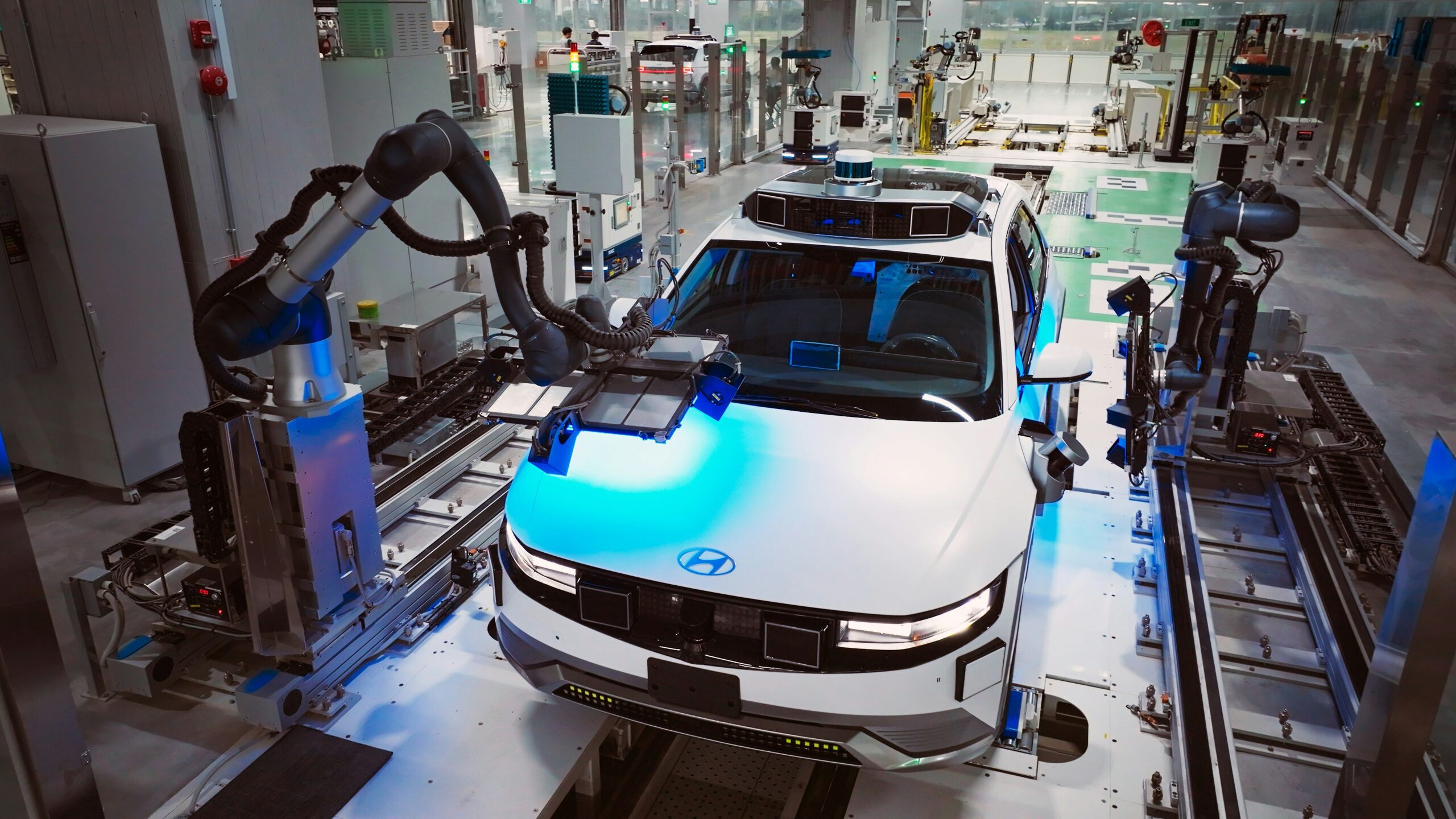 The Future of the Automobile Industry: Technologies Shaping the Next 10 Years